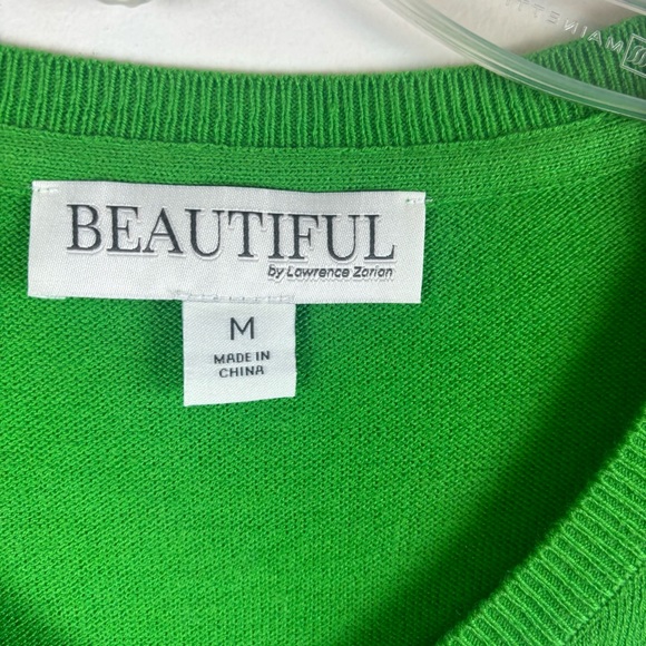 BEAUTIFUL by Lawrence Zorian green s/s cardigan w/floral design-woman’s Medium - Picture 7 of 10